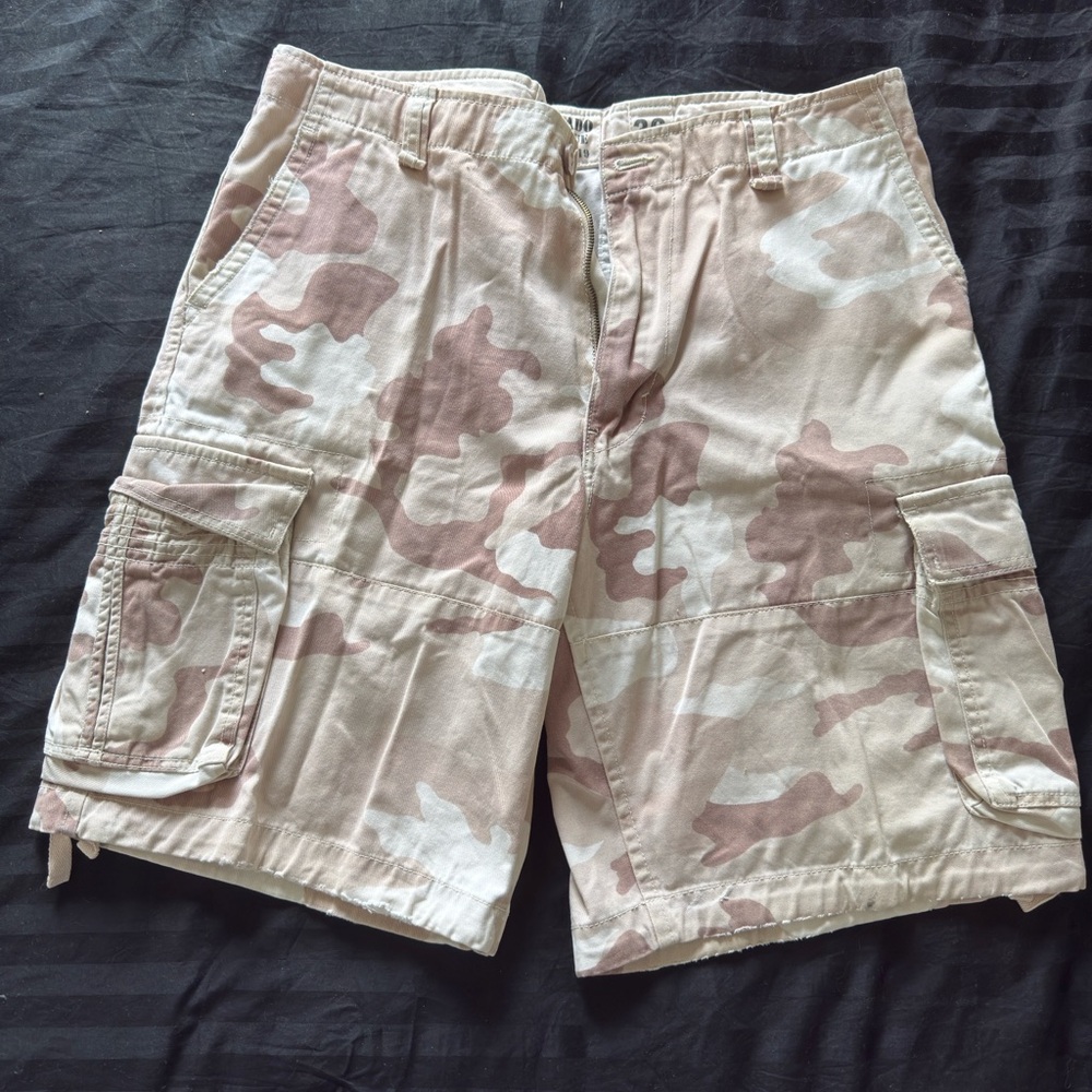 Men’s Cargo Shorts – Size 36 – Colorado Std. Issue